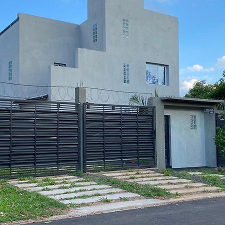 Wawa Estudio 2 Posadas Kültér fotó